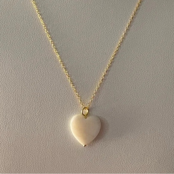NEW Sparkly Gold Unisex-Women’s Pearl Heart, Yellow Gold Filled Necklace, 16-18” - Picture 14 of 14